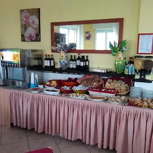 Maria Luisa ** Viserba Di Rimini